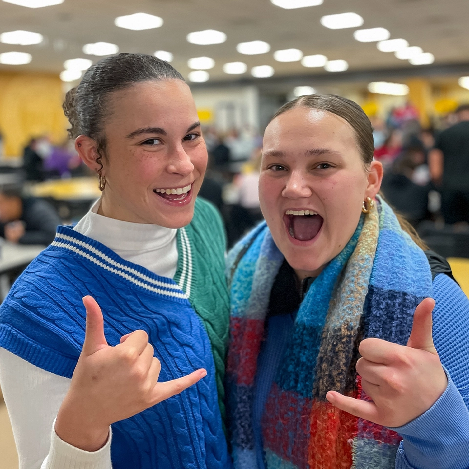 Students hanging out in the Union dining hall at Baldwin Wallace.